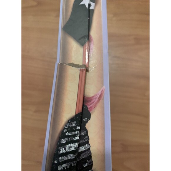 Schitt’s Creek Play Monster Things Game Exclusive Edition Board Game - Picture 6 of 9